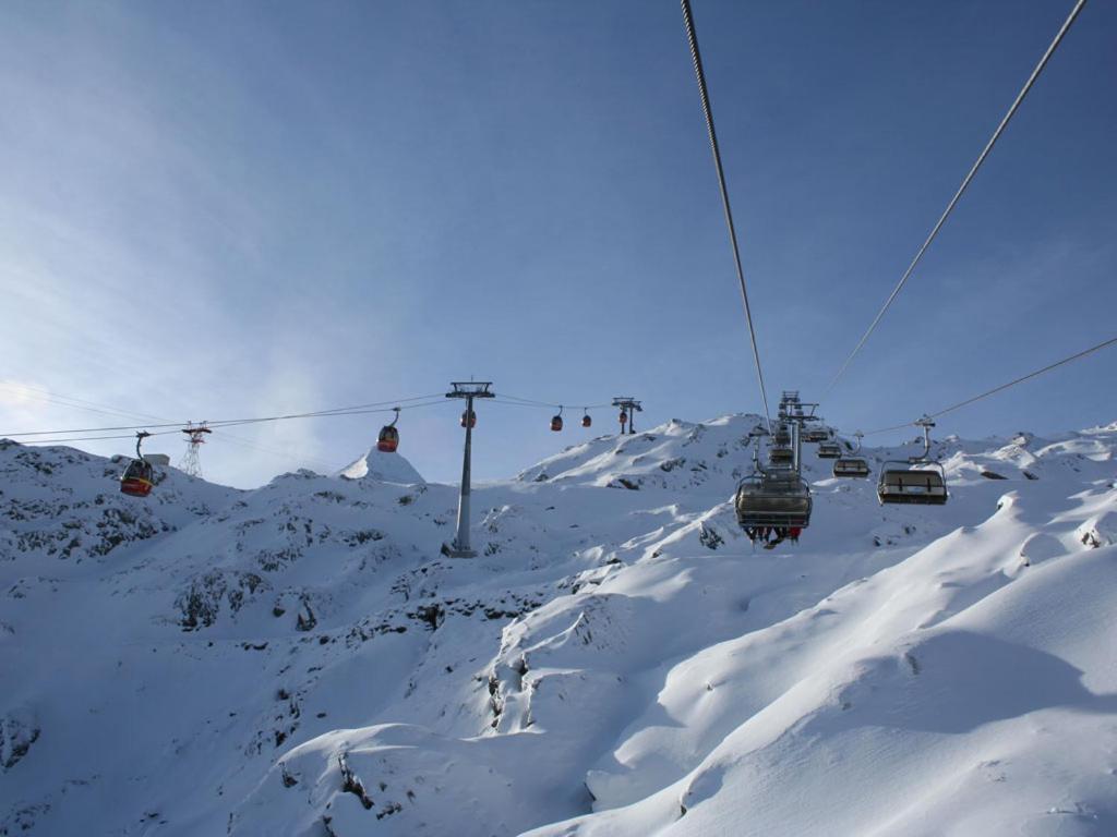 Alpinresort Kaprun 11 エクステリア 写真